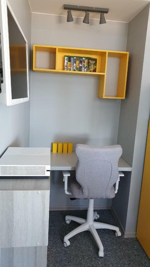 Apartament Elegance Yellow Rewal Exterior photo